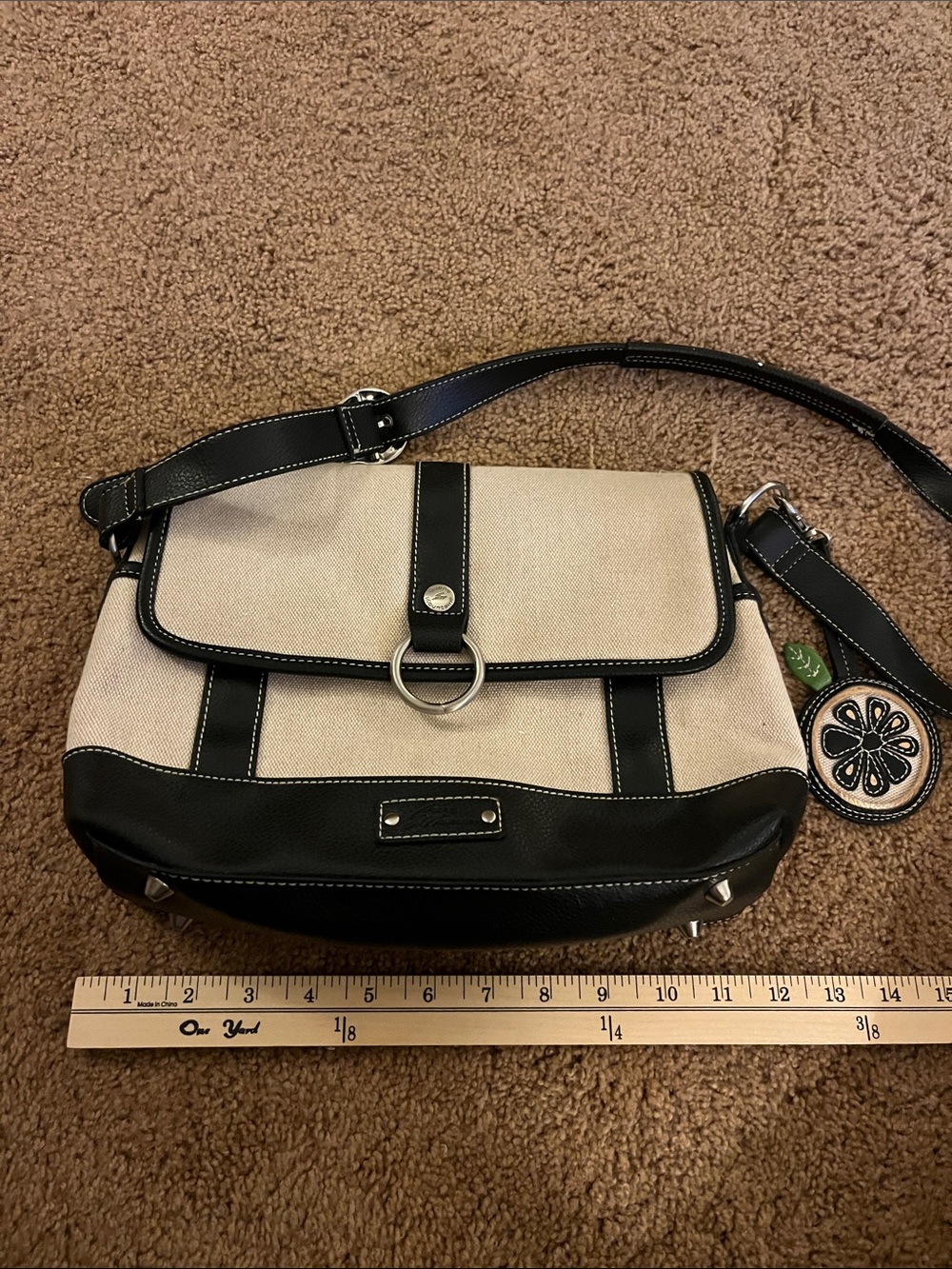 Stone Mountain Accessories Beige and Black Canvas Shoulder Bag